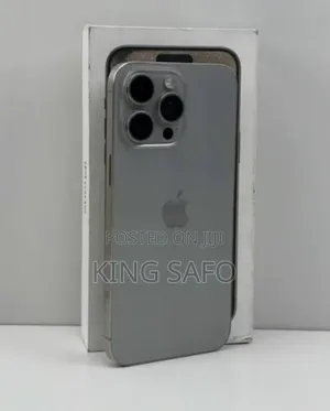 Apple iPhone 15 Pro Max 256 GB Gray