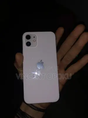 Apple iPhone 12 64 GB White