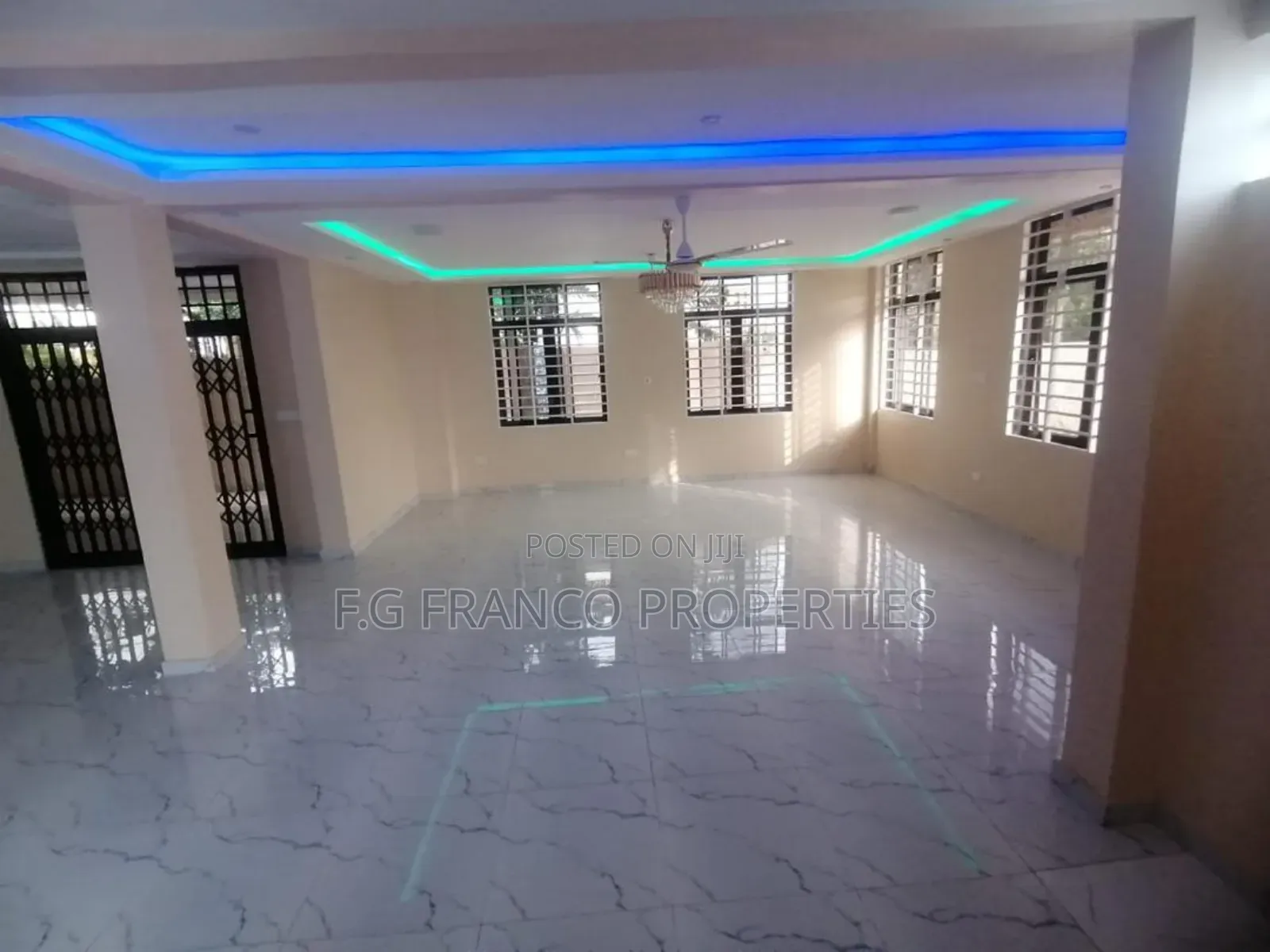 4bdrm House in Kg Franco Properties, Airport Residential Area for rent