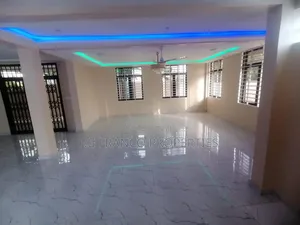 4bdrm House in Kg Franco Properties, Airport Residential Area for rent