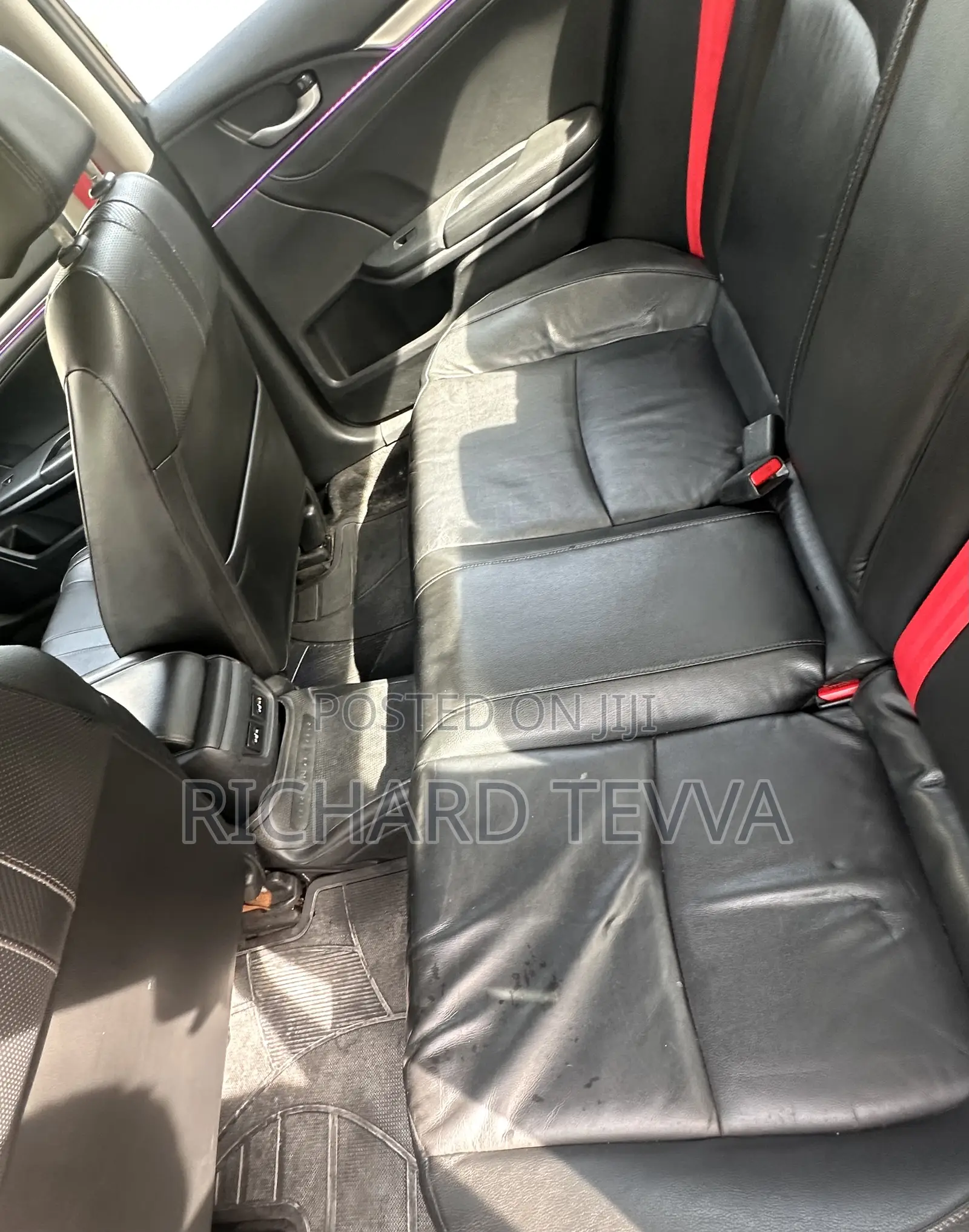 Honda Civic Touring 4dr Sedan (1.5L 4cyl) 2017 Silver