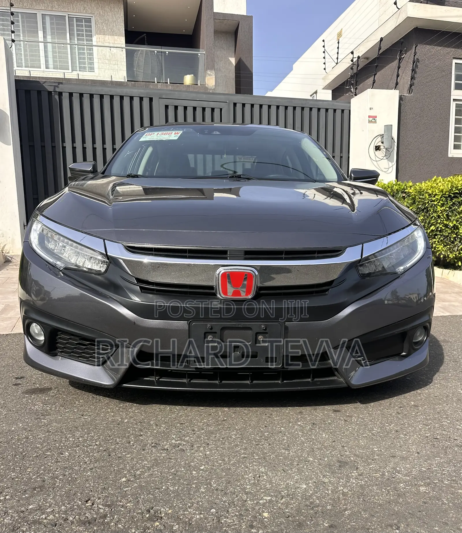 Honda Civic Touring 4dr Sedan (1.5L 4cyl) 2017 Silver