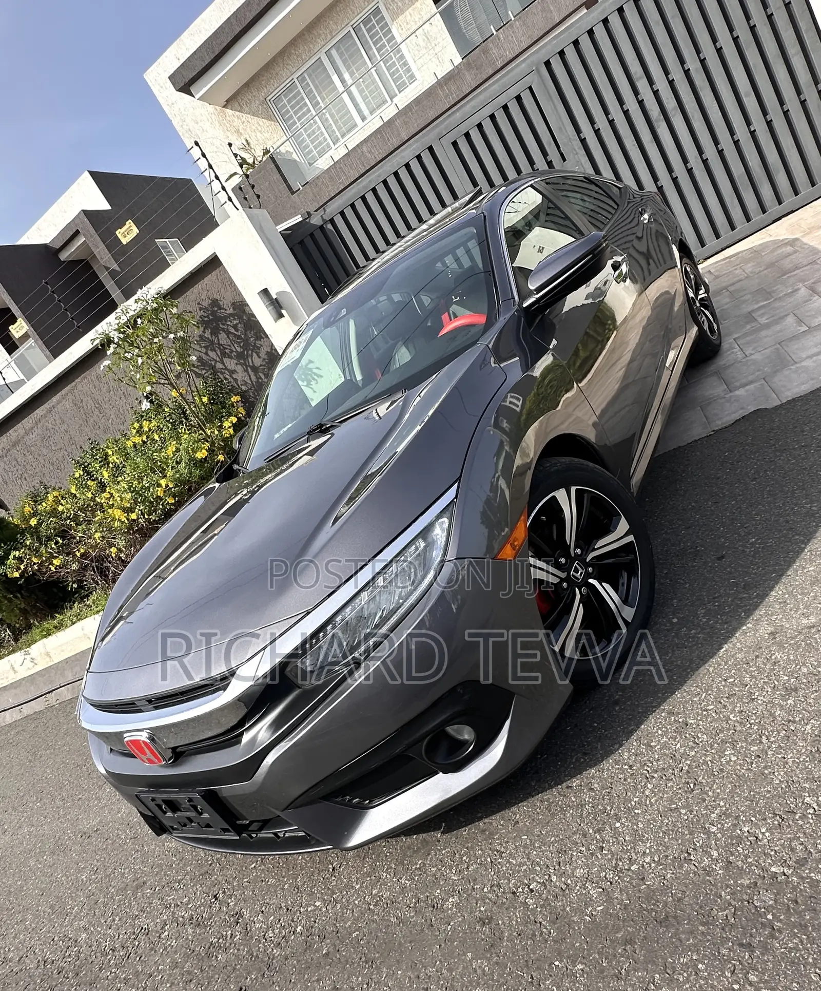 Honda Civic Touring 4dr Sedan (1.5L 4cyl) 2017 Silver
