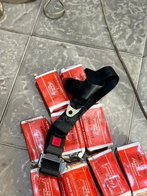 Original Brand New Car Seat Belt Available for All Buses