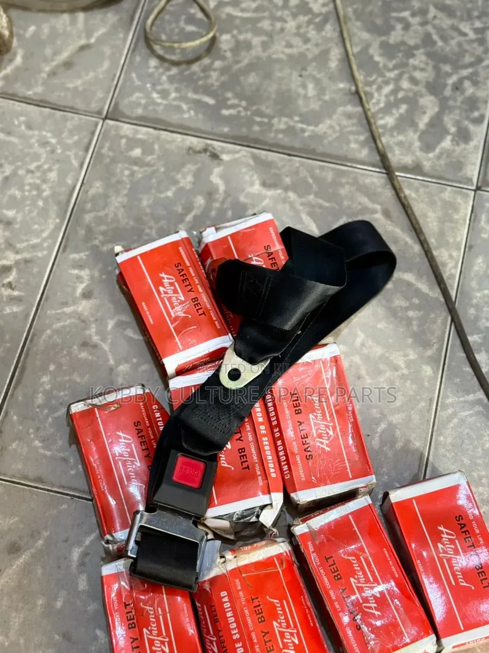 Original Brand New Car Seat Belt Available for All Buses