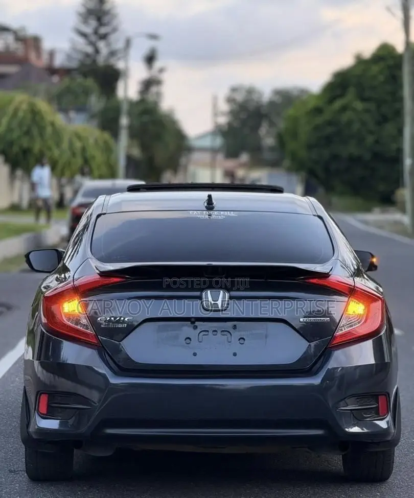 Honda Civic Touring 4dr Sedan (1.5L 4cyl) 2017 Black