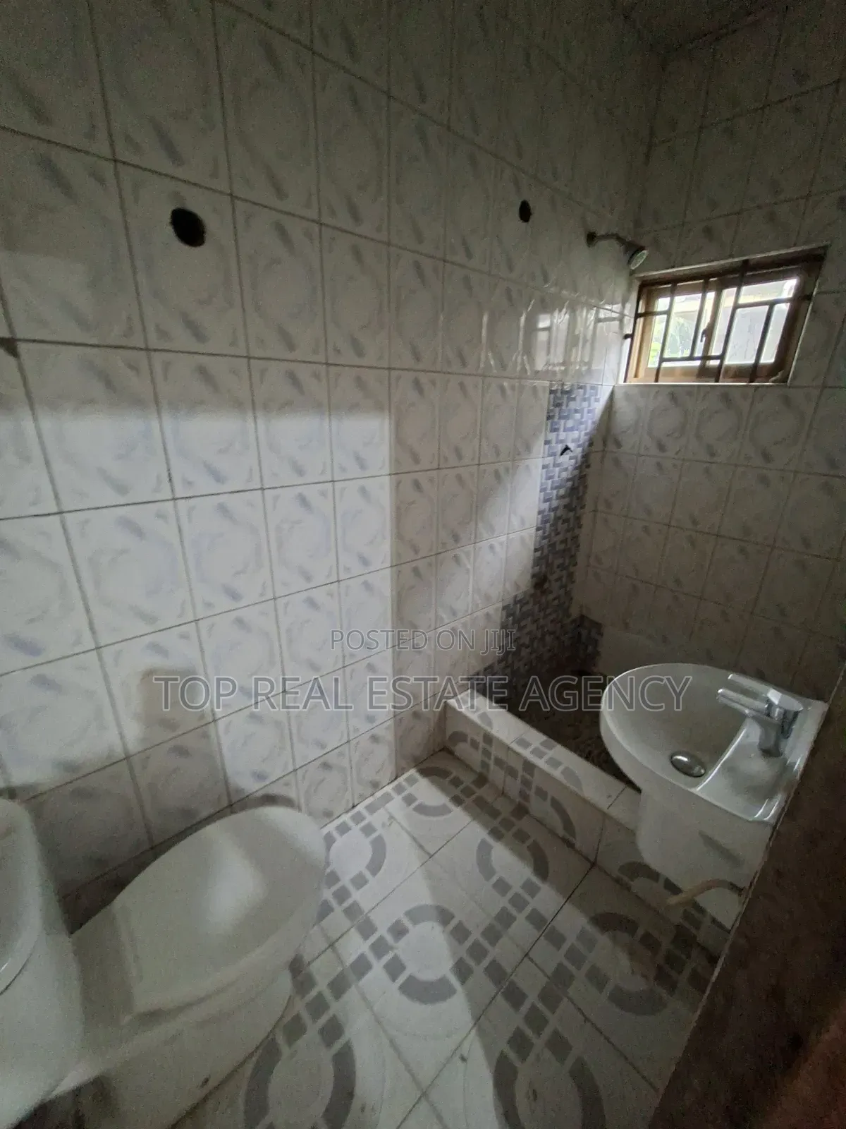 3bdrm House in Pillar 2, Ohene, Ga East Municipal for rent