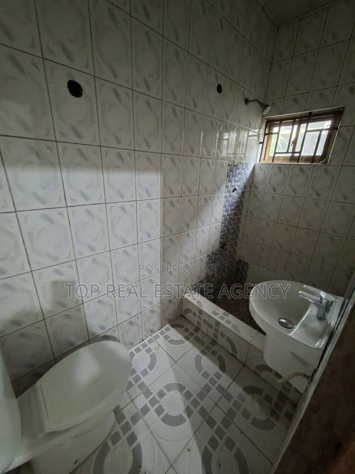 3bdrm House in Pillar 2, Ohene, Ga East Municipal for rent