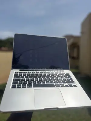 Laptop Apple MacBook Pro 2015 8GB Intel Core i5 SSD 256GB