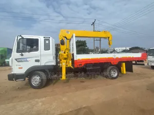 Heavy Duty Crane. New Arrivals.