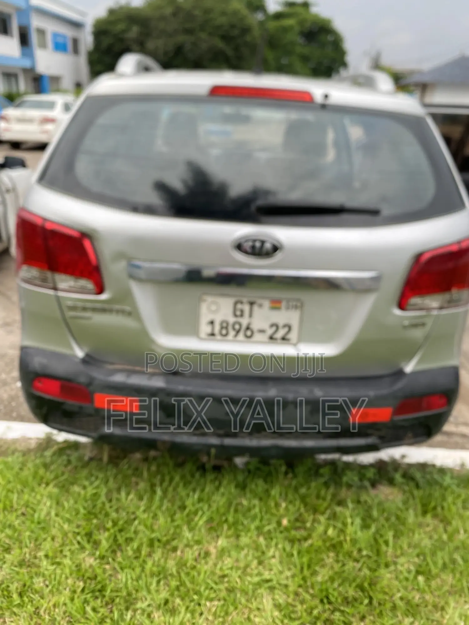 Kia Sorento 2010 Silver