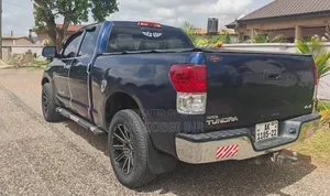 Toyota Tundra Double Cab 4x4 5.7L V8 2013 Blue