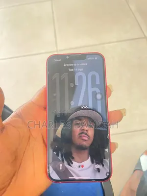 Apple iPhone 13 128 GB Red