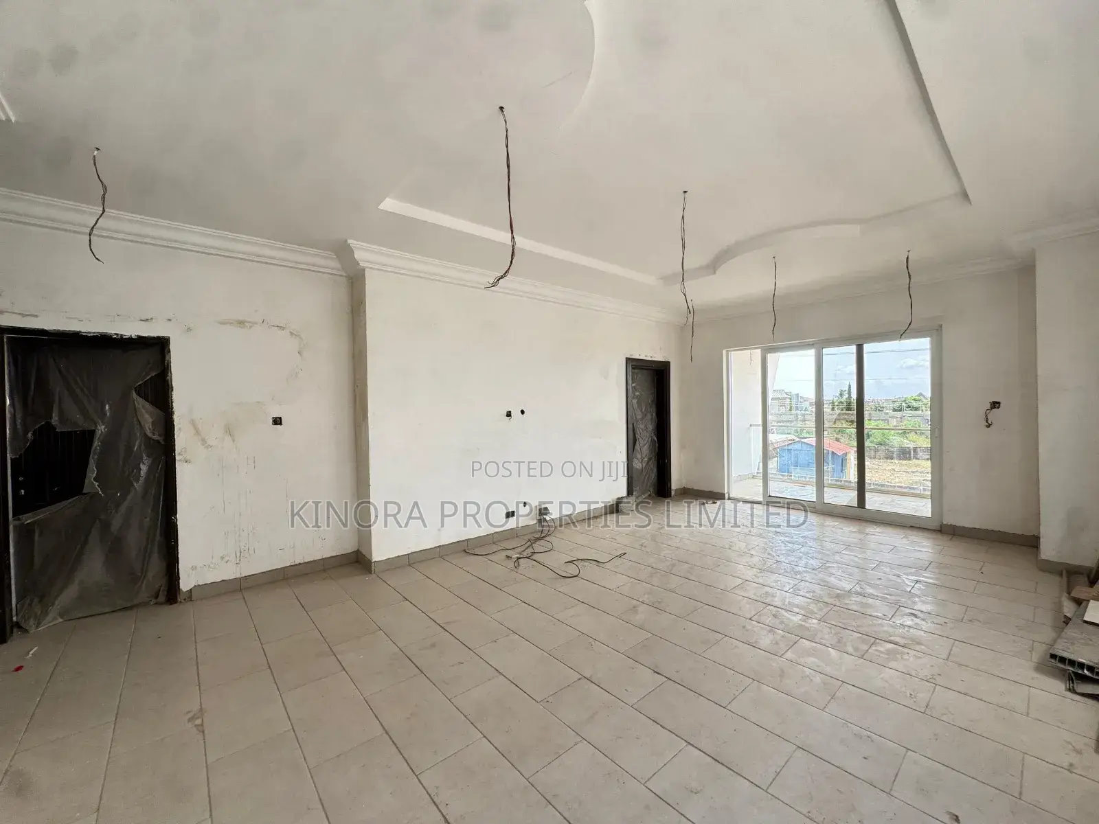 5bdrm Duplex in East Legon Hills, Accra Metropolitan for sale