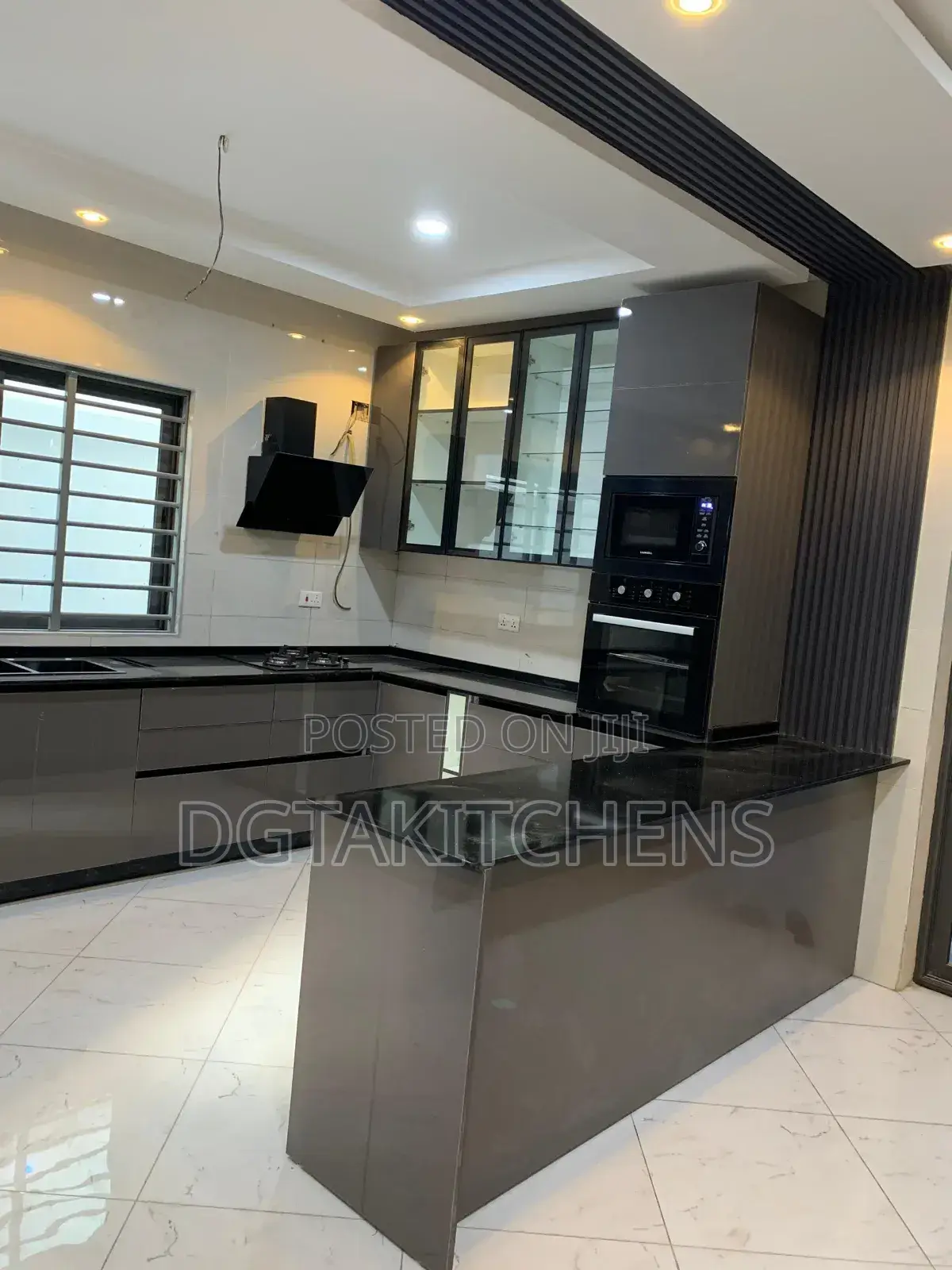 Modern Luxury Kitchen Cabinets – Custom Made Installed