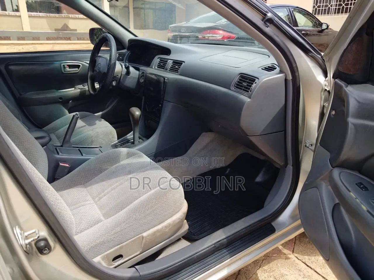 Toyota Camry LE 4dr Sedan (2.2L 4cyl 4A) 2001 Silver