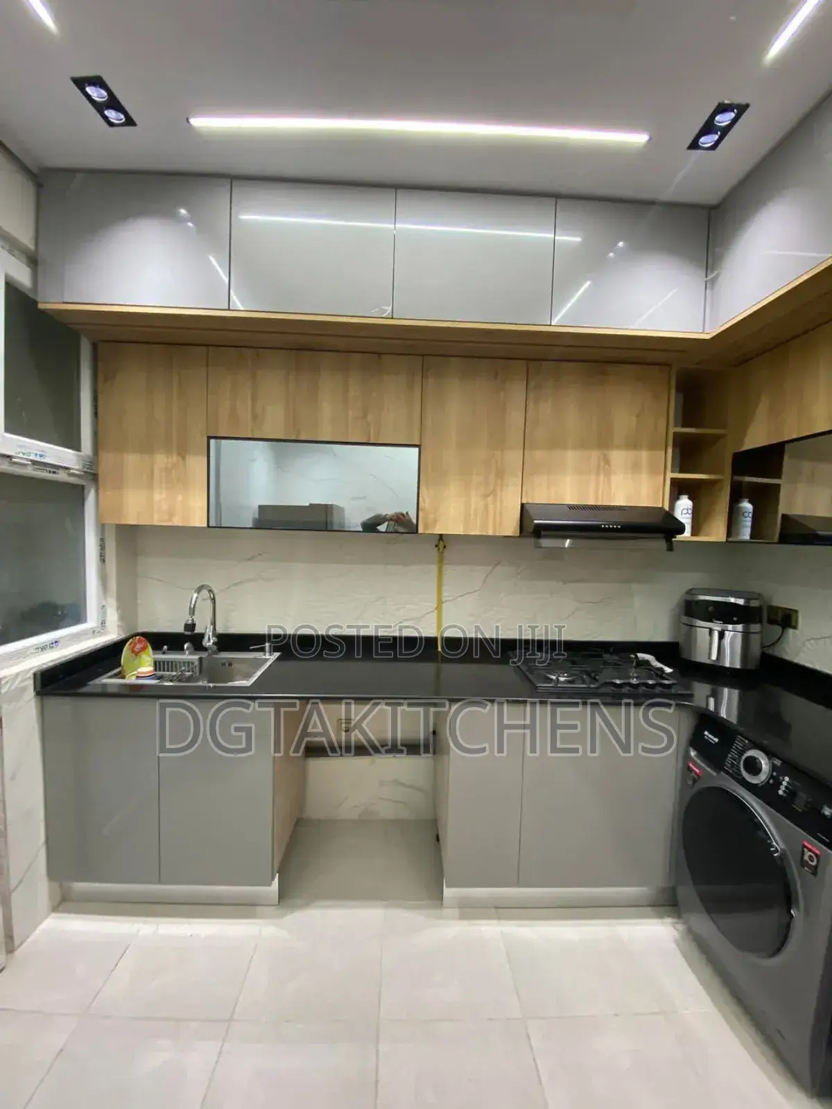Modern Luxury Kitchen Cabinets – Custom Made Installed