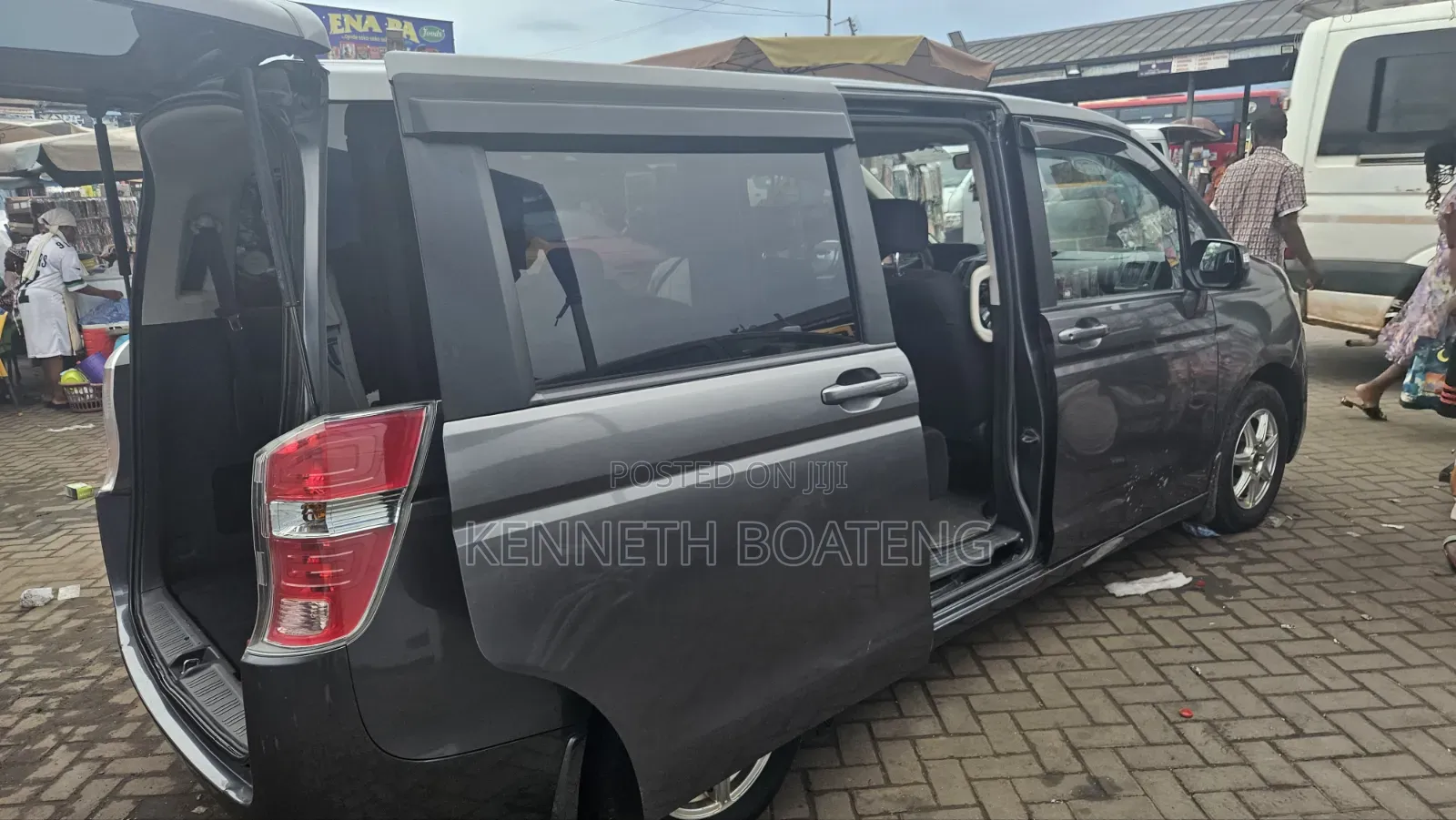 Toyota Voxy 2010 Grey