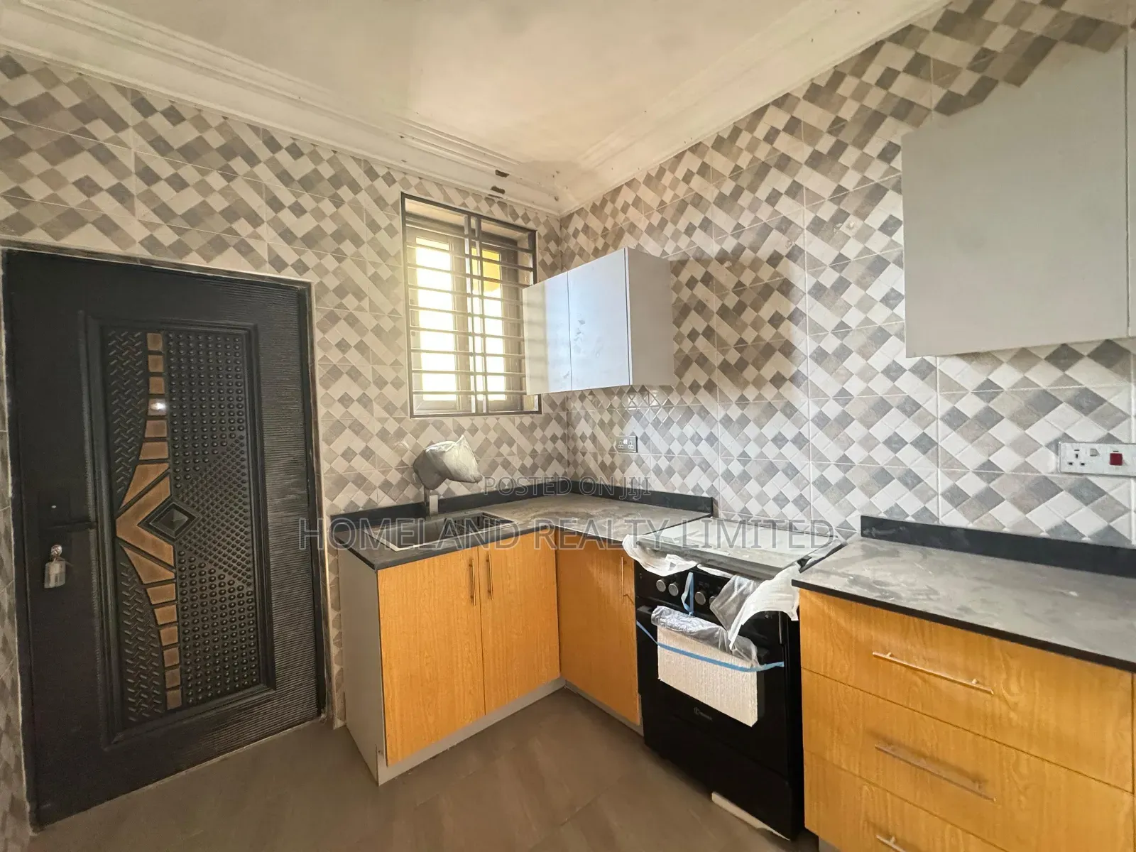 1bdrm Apartment in Madina Estate for rent