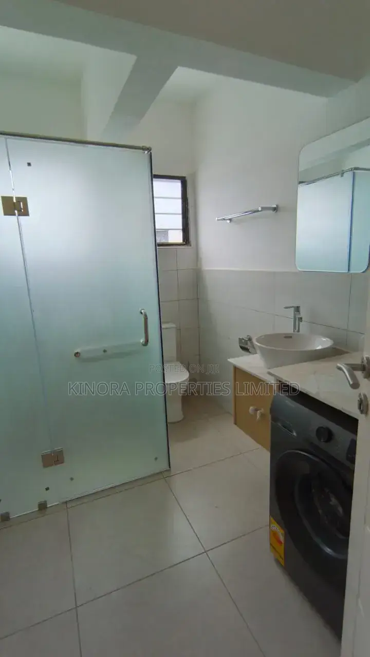 2bdrm Bungalow in East Airport, Accra Metropolitan for rent