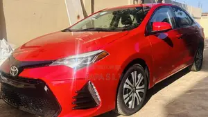 Toyota Corolla LE (1.8L 4cyl 2A) 2018 Red