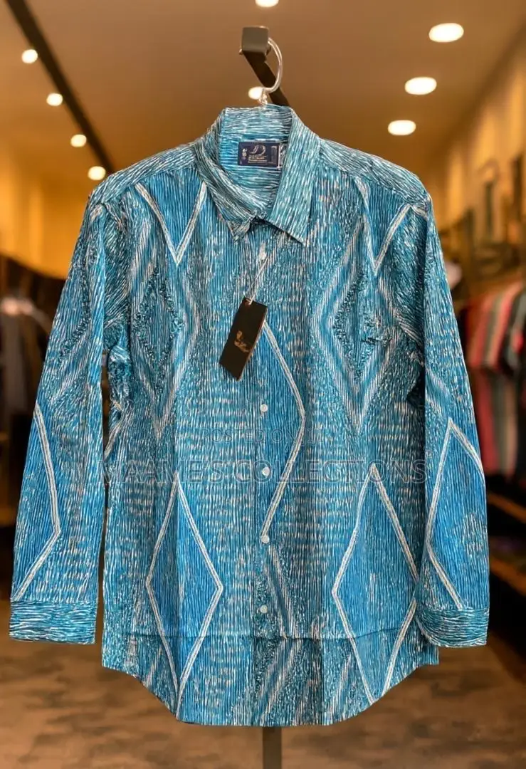 Vintage- Style Button-Up Long Sleeve Shirt