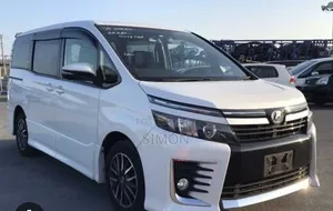 Toyota Voxy 2016 White