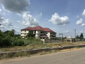 Lands at Koforidua Effiduase Boadi Junction Akwadum Highway