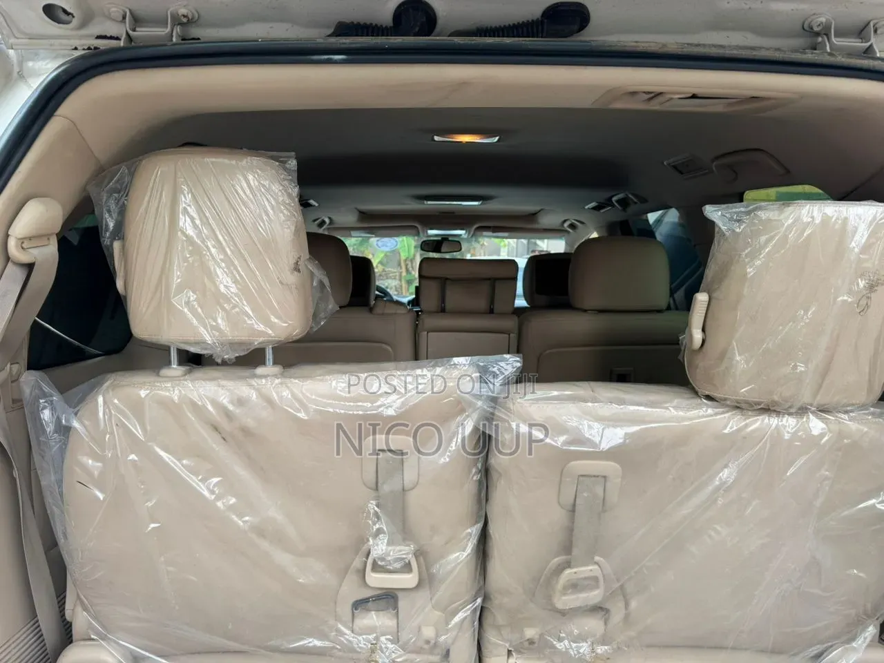 Toyota Land Cruiser LC300 2024 White
