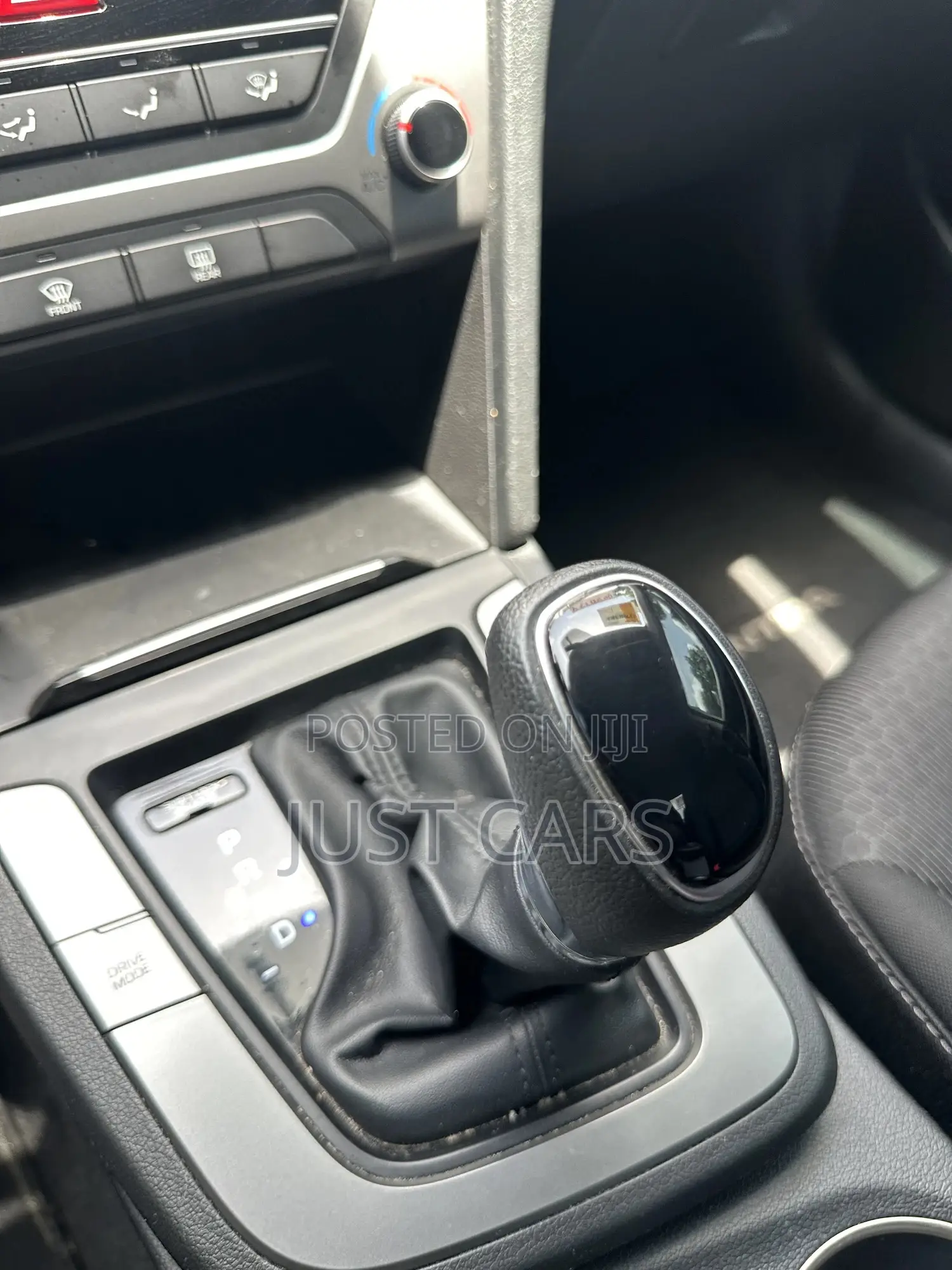 Hyundai Elantra SE 2018 Silver