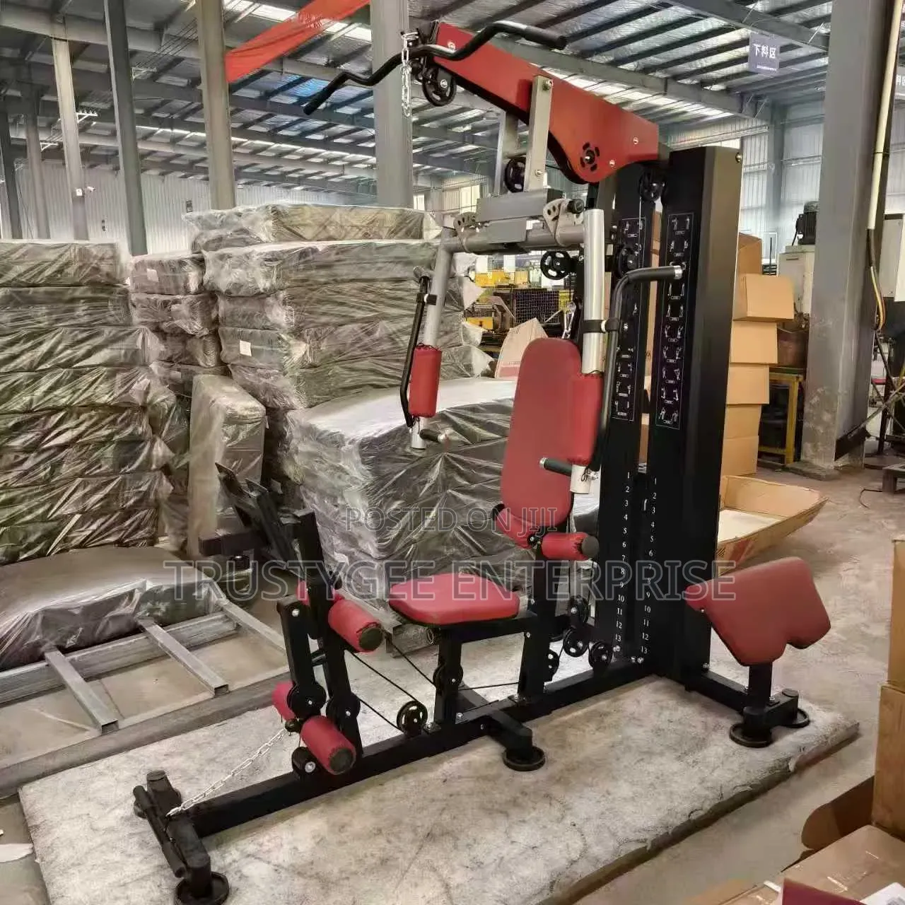 Single Station With Leg Press