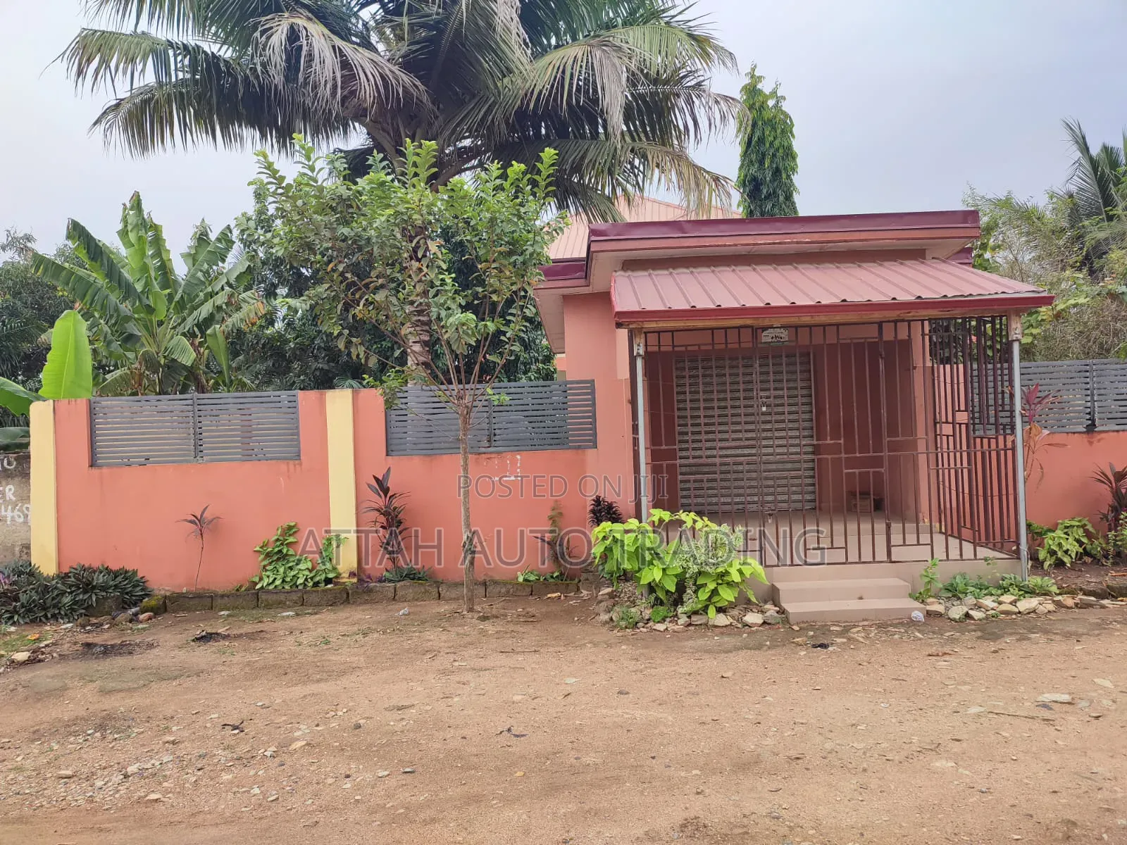 Furnished 9bdrm Block of Flats in Obeyeyie Suburb, Ga South Municipal