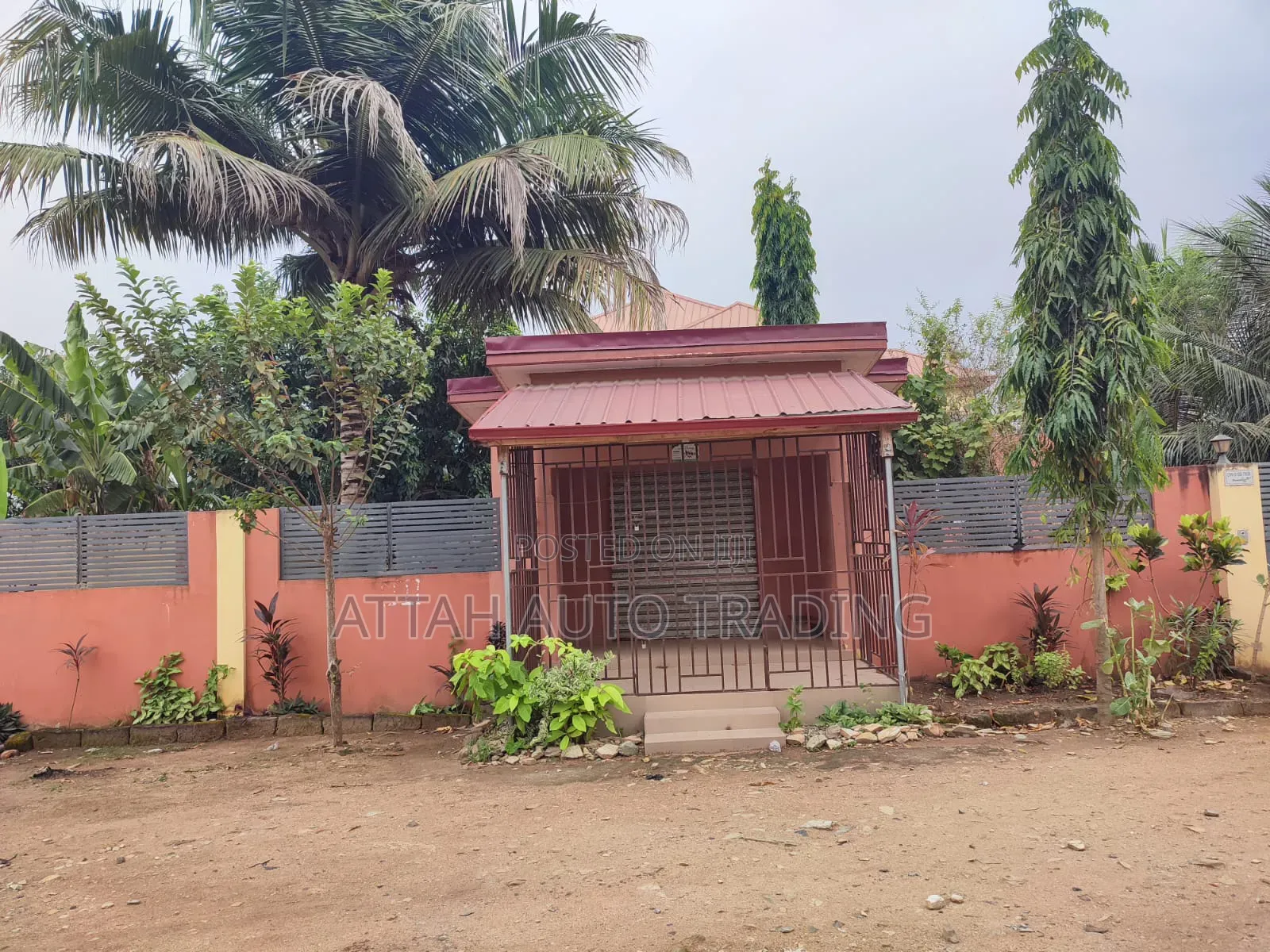 Furnished 9bdrm Block of Flats in Obeyeyie Suburb, Ga South Municipal