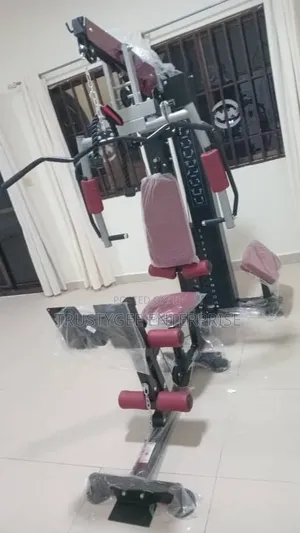 Single Station With Leg Press