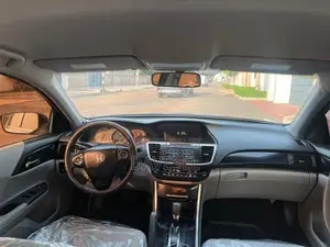 Honda Accord 2018 Gray