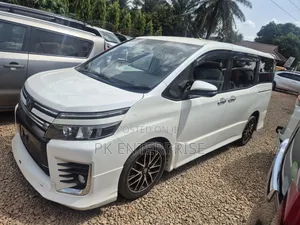 Toyota Voxy 2015 White