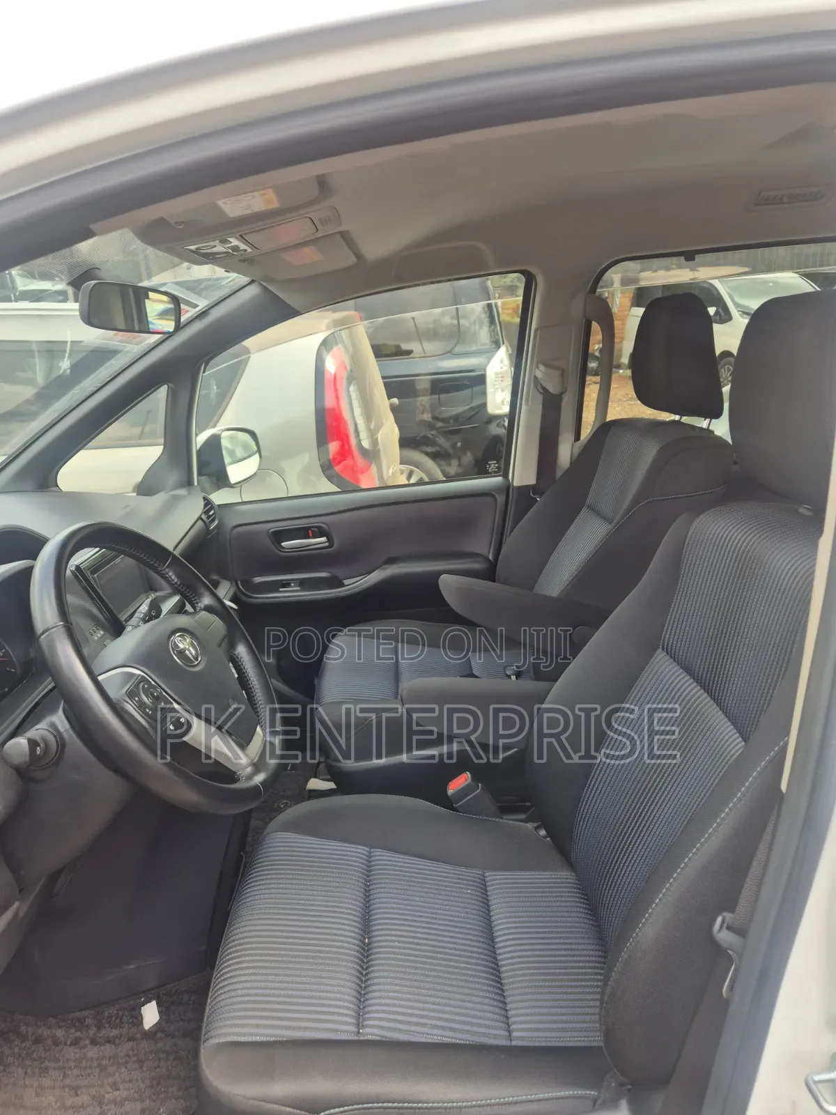 Toyota Voxy 2015 White