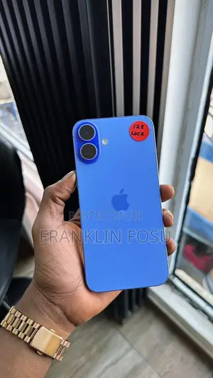 New Apple iPhone 16 128 GB Blue