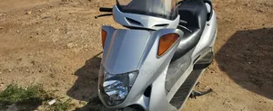 Honda 2018 Gray