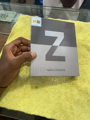 New Samsung Galaxy Z Fold 3 256 GB Black