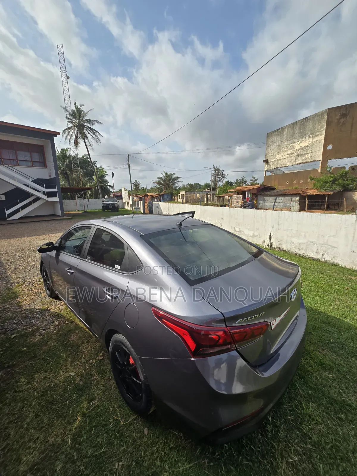 Hyundai Accent SE 2018 Gray
