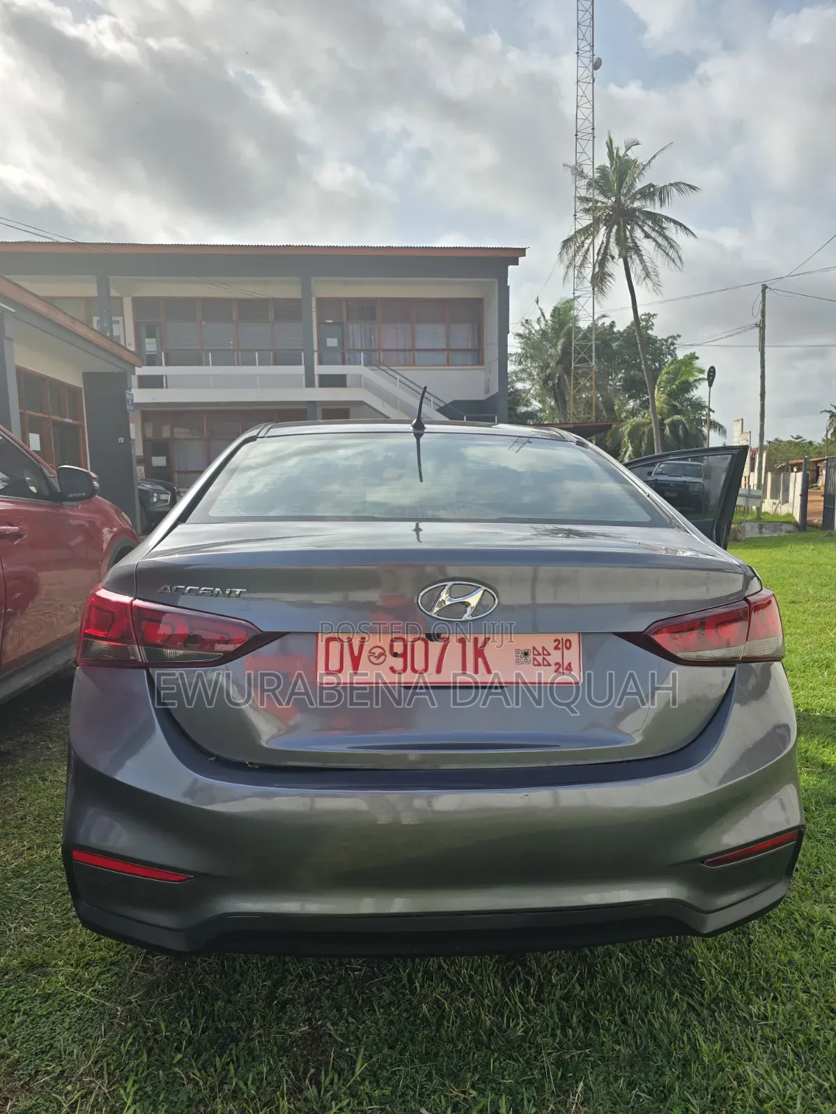 Hyundai Accent SE 2018 Gray