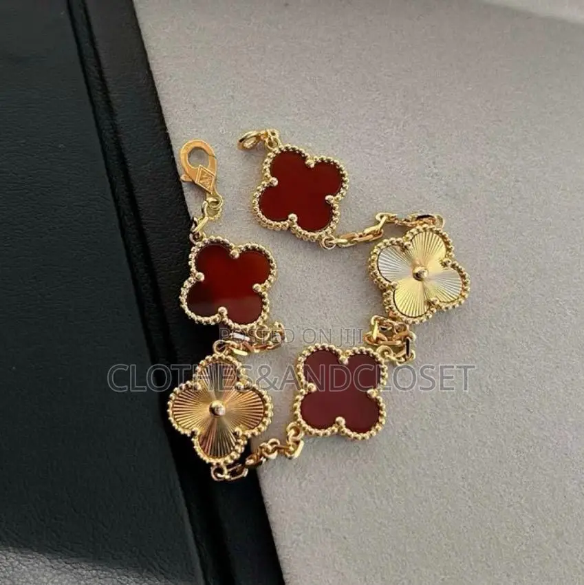 Van Cleef Arpels Vintage Alhambra 5-motif Bracelet