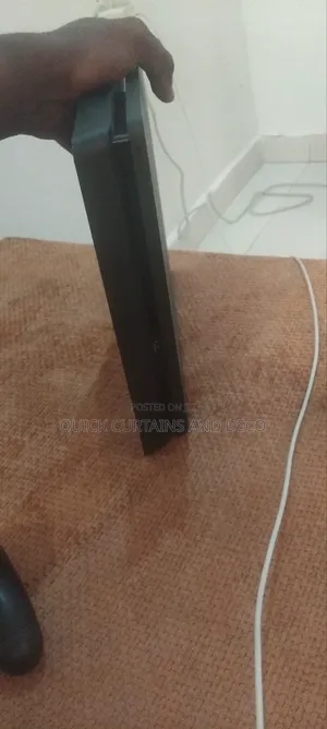 Ps4 Slim With 2 Joysticks