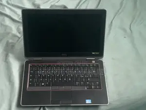 Laptop Dell Latitude E6320 4GB Intel Core i5 SSD 256GB
