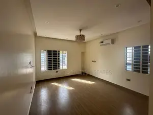 3bdrm House in Achimota for sale