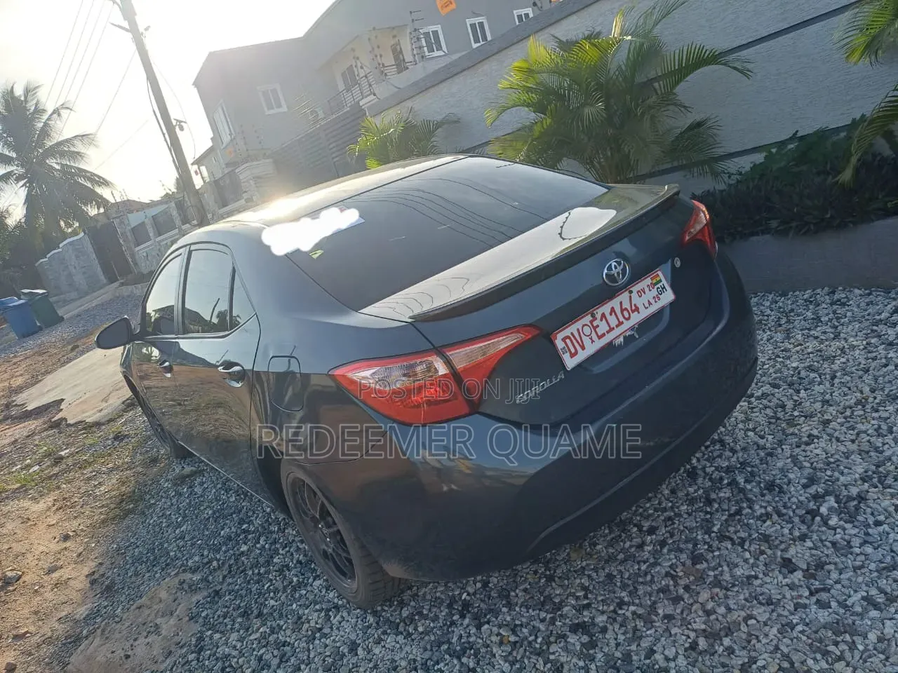 Toyota Corolla LE (1.8L 4cyl 2A) 2019 Gray