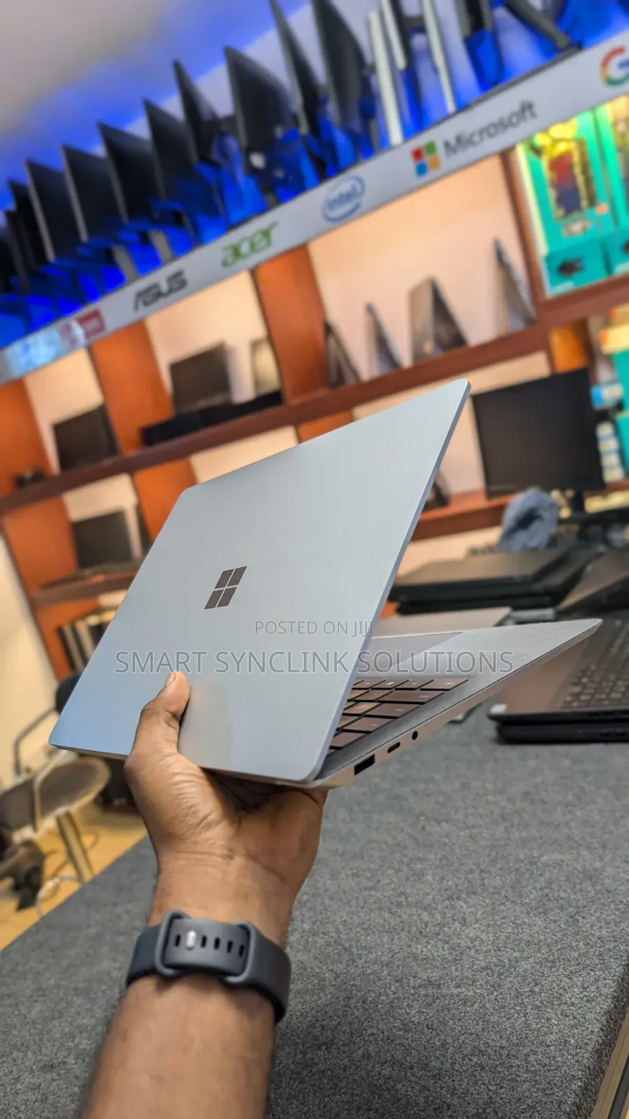 Laptop Microsoft Surface Laptop 4 8GB AMD Ryzen 5 SSD 256GB