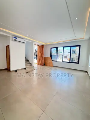 4bdrm Townhouse/Terrace in Mainstay Estates, East Legon for sale