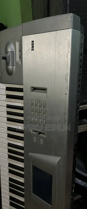 Korg Trinity (Touchscreen) Workstation Keyboard